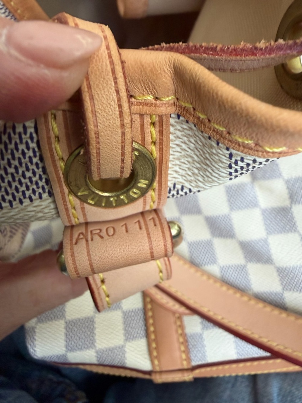 Louis Vuitton Noe GM in Damier Azur Drawstring Bucket Shoulder Bag - Picture 16 of 16